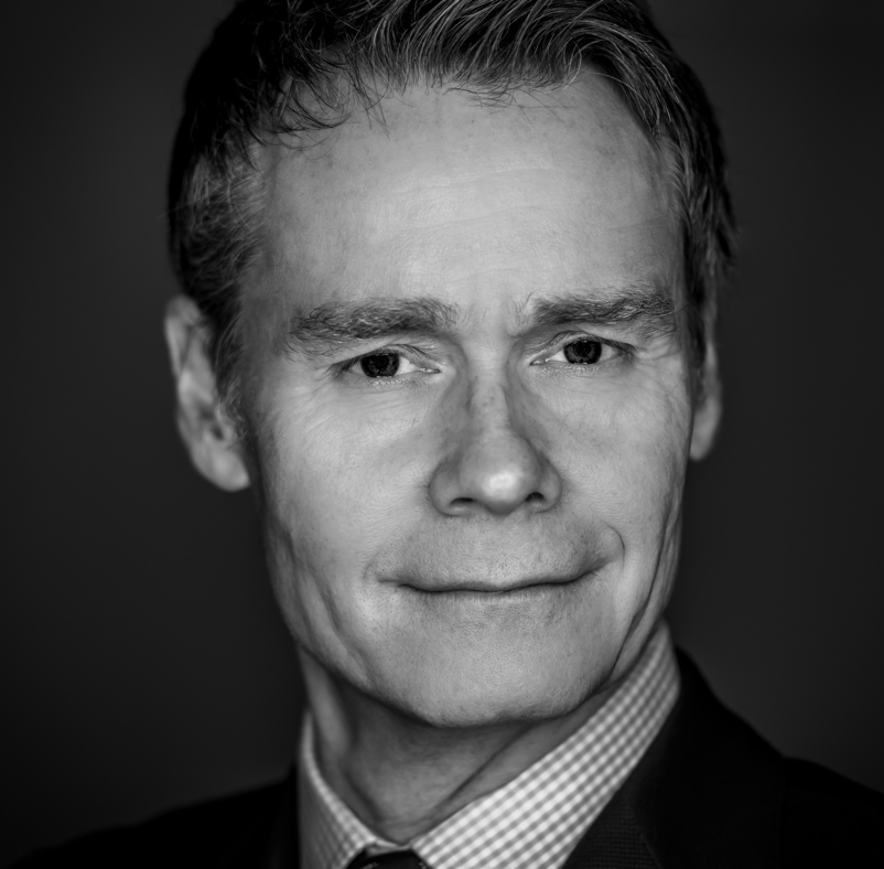 Matthew Cooperwilliams brings over 35 years of experience in addressing complex employment, labor, and business challenges, advocating for employers, employees, and businesses and mediating disputes in various legal settings across Canada.